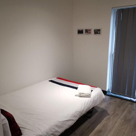 Peace Apartments - Luton Luton  Eksteriør billede
