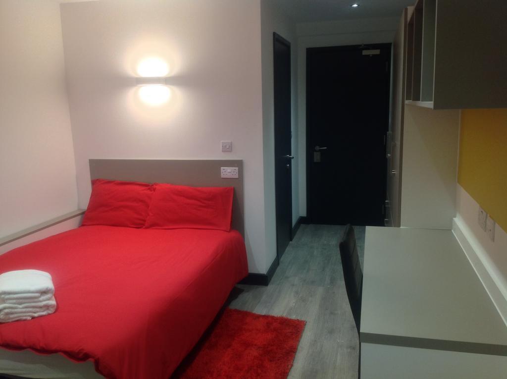 Peace Apartments - Luton Luton  Eksteriør billede