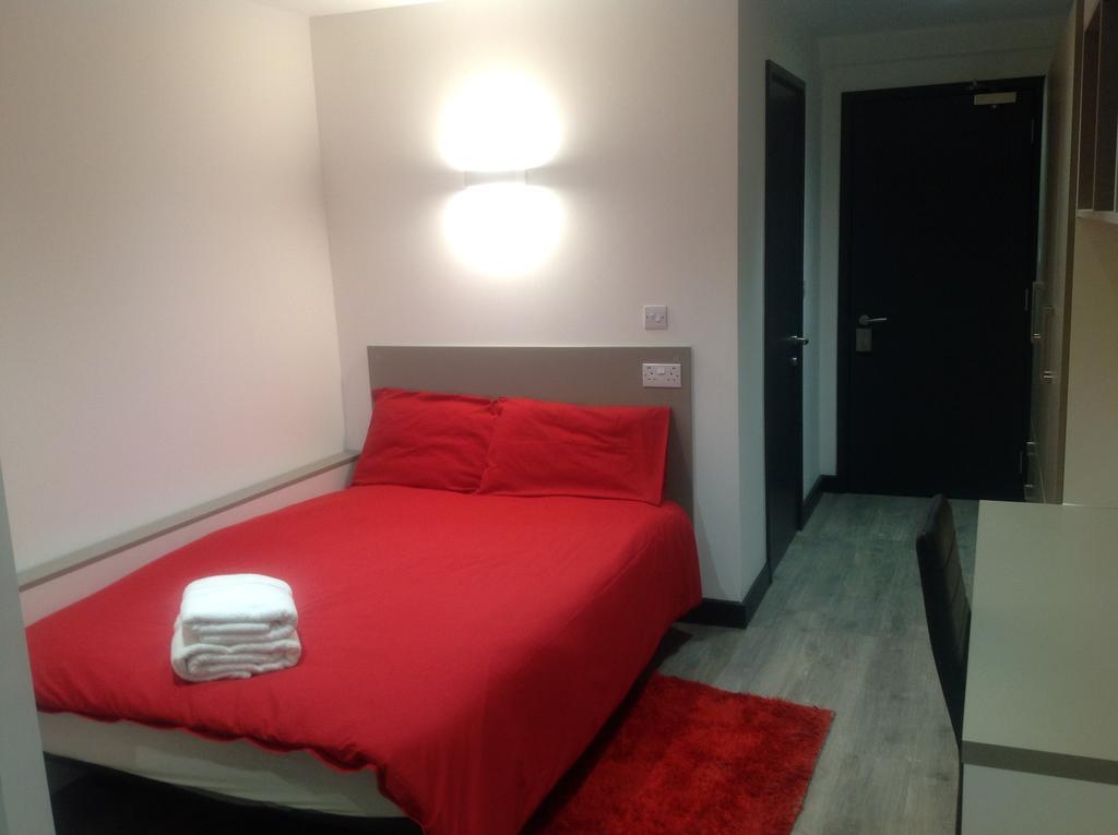 Peace Apartments - Luton Luton  Eksteriør billede