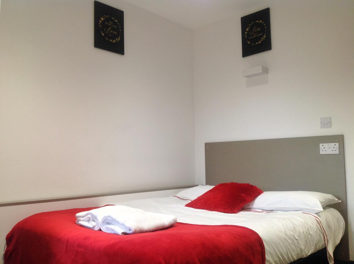 Peace Apartments - Luton Luton  Eksteriør billede