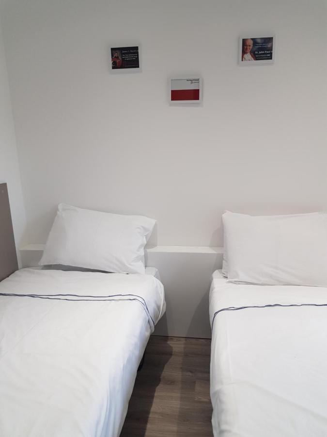 Peace Apartments - Luton Luton  Eksteriør billede