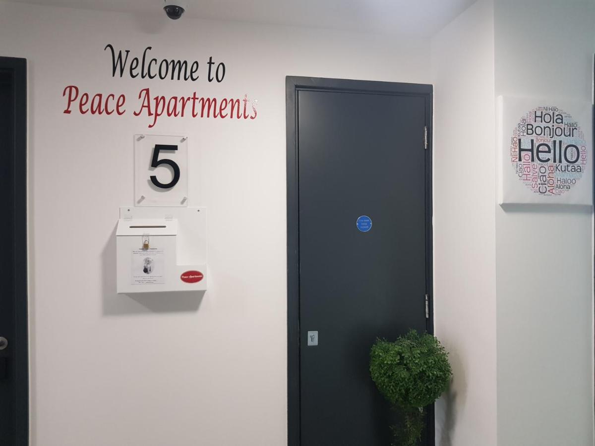 Peace Apartments - Luton Luton  Eksteriør billede